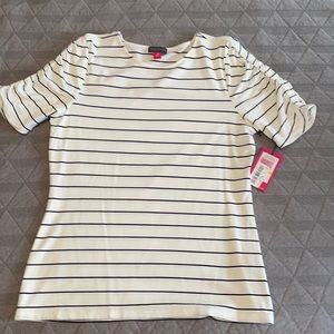 NWT Vince Camuto Top with Cute Detail